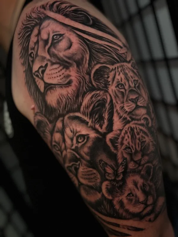 Black and gray realism tattoo by Isaac Mackenzie at TNT Tattoo Aiea, Hawaii — piece 03
